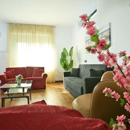 La'deli - - Grande Con Parcheggio, Nefltix, Giardino, Terrazzo * קומו