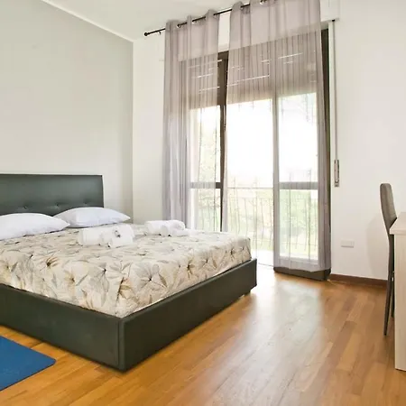 La'deli - - Grande Con Parcheggio, Nefltix, Giardino, Terrazzo Como