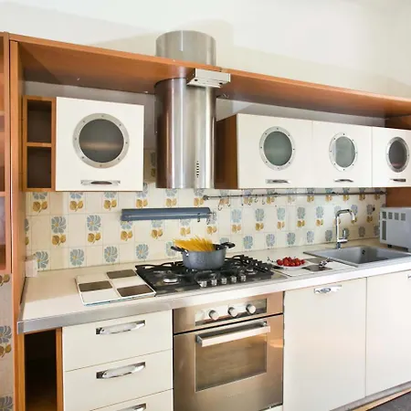 La'deli - - Grande Con Parcheggio, Nefltix, Giardino, Terrazzo